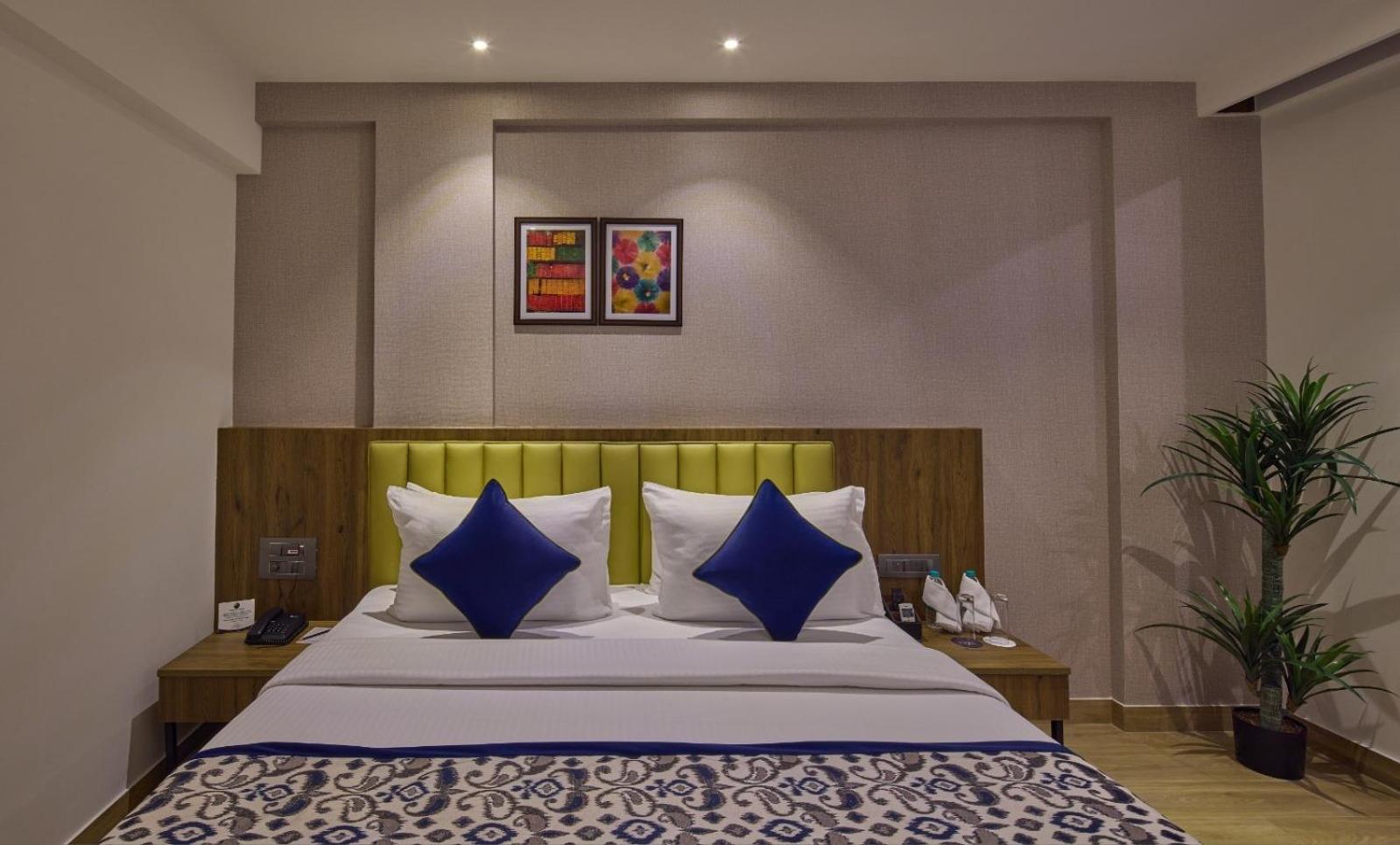 Grand Continent Hebbal A Sarovar Portico Affiliate Hotel Bangalore Exteriör bild