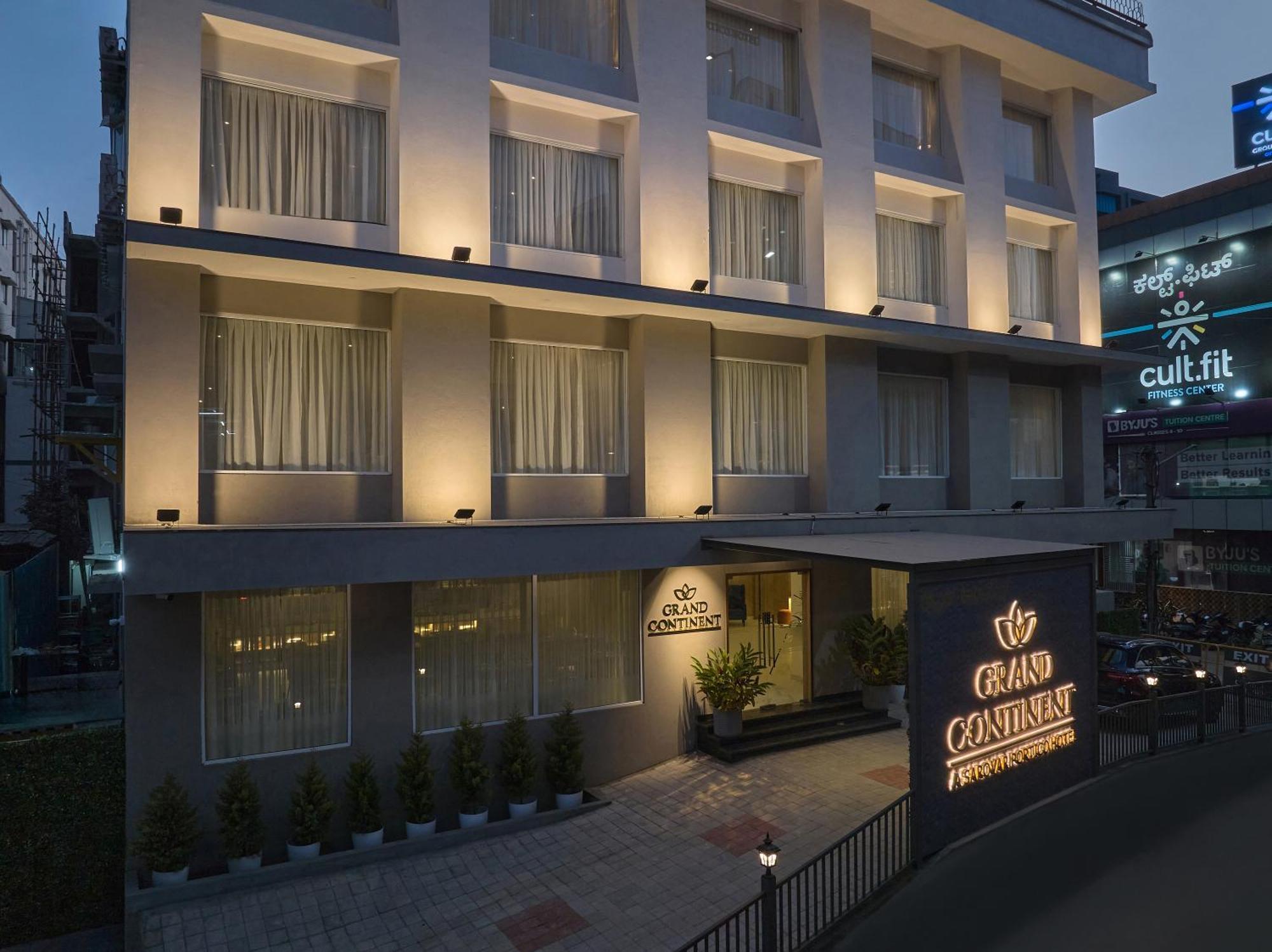 Grand Continent Hebbal A Sarovar Portico Affiliate Hotel Bangalore Exteriör bild