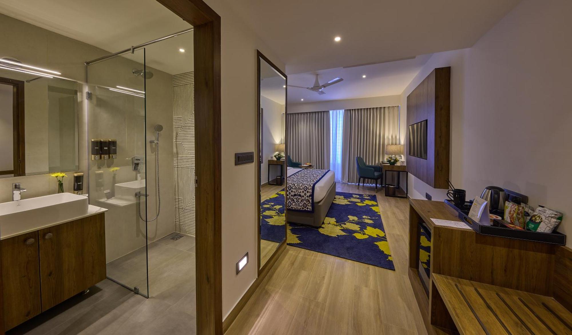 Grand Continent Hebbal A Sarovar Portico Affiliate Hotel Bangalore Exteriör bild