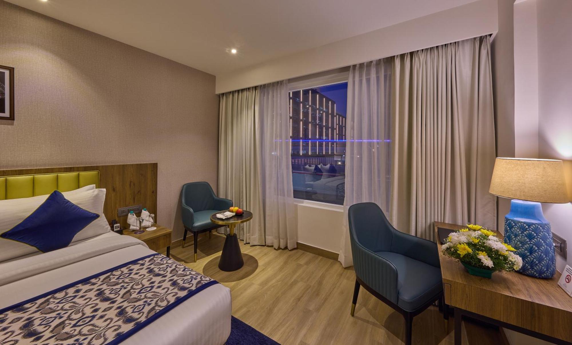 Grand Continent Hebbal A Sarovar Portico Affiliate Hotel Bangalore Exteriör bild