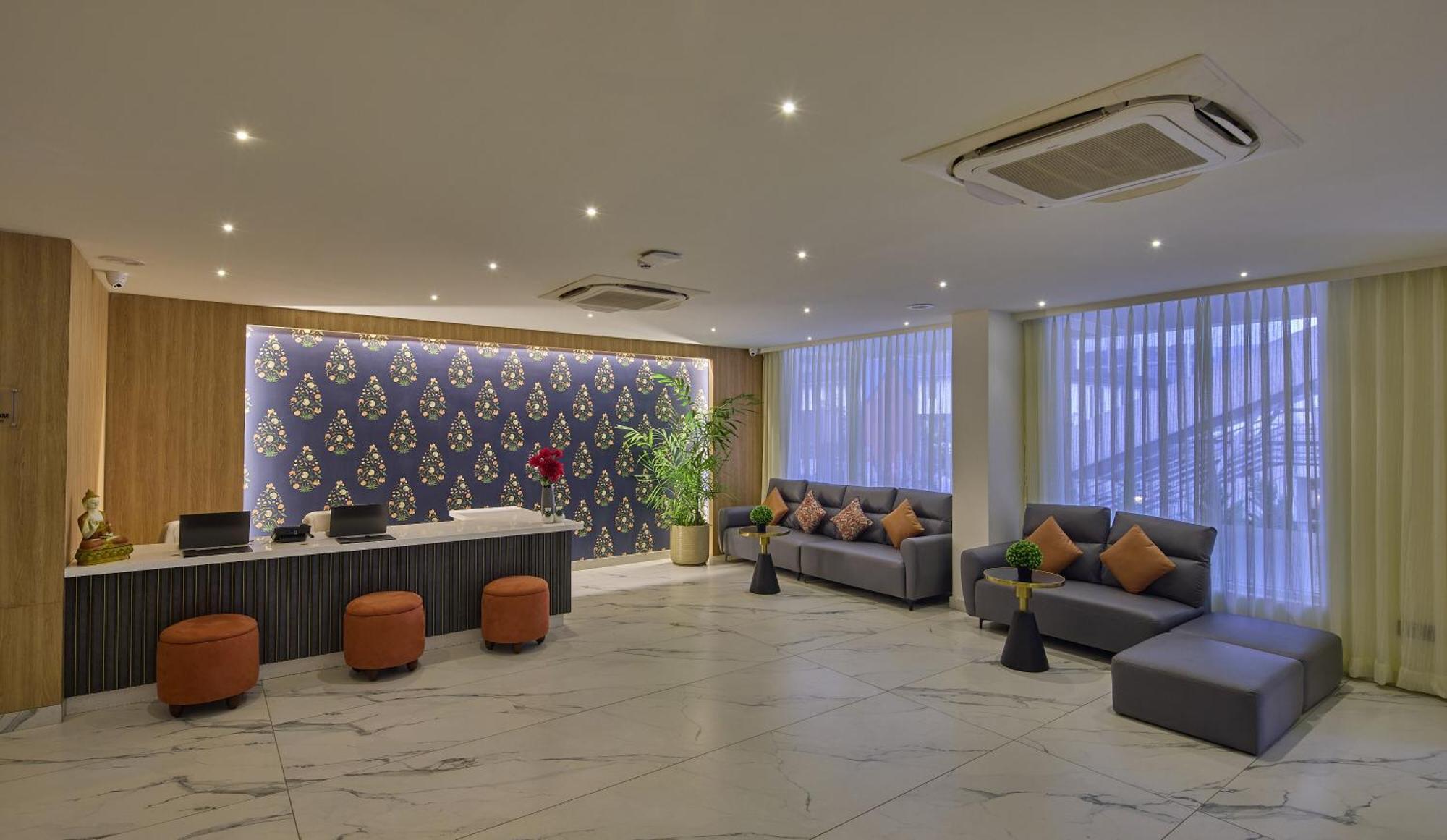 Grand Continent Hebbal A Sarovar Portico Affiliate Hotel Bangalore Exteriör bild