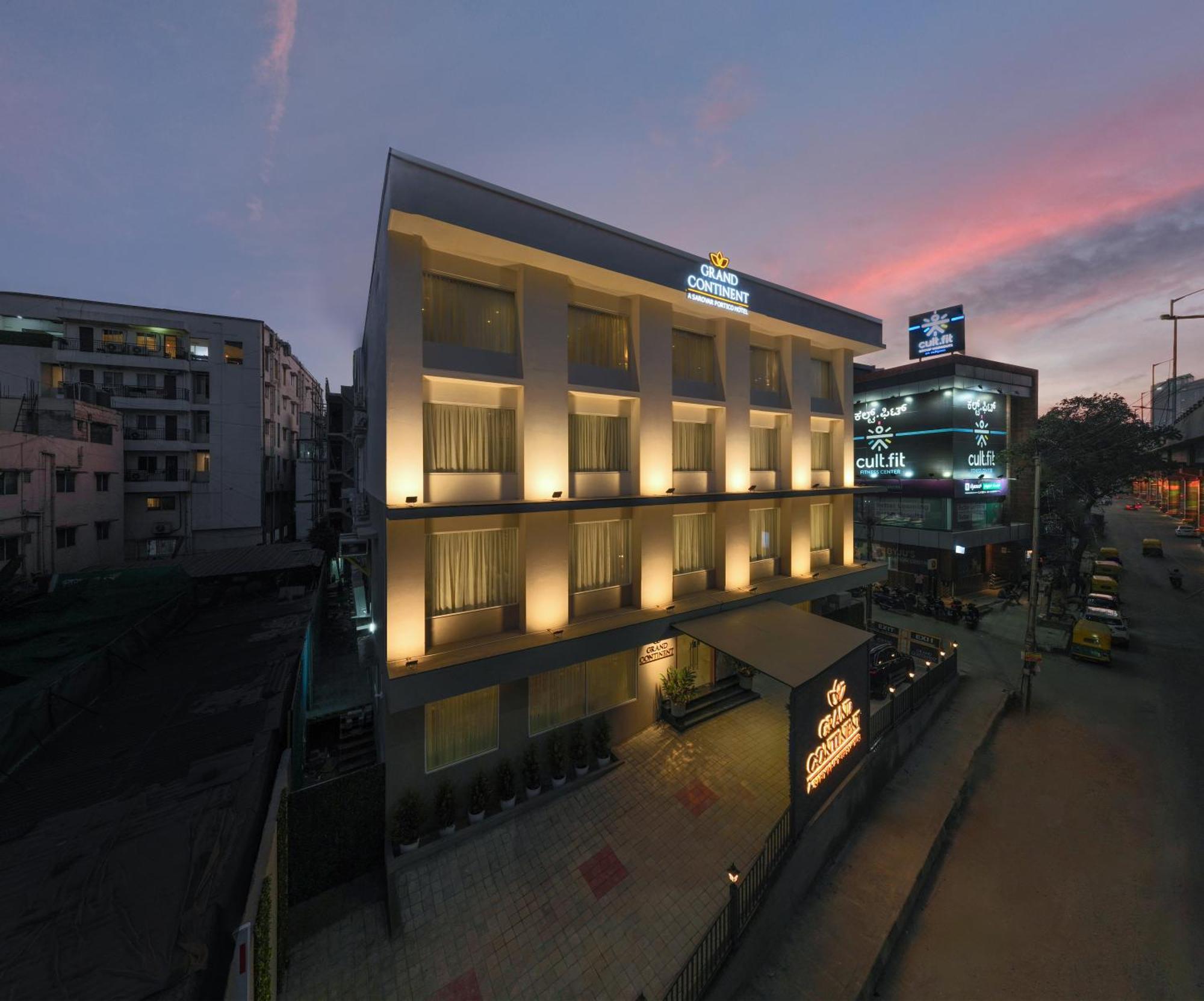Grand Continent Hebbal A Sarovar Portico Affiliate Hotel Bangalore Exteriör bild